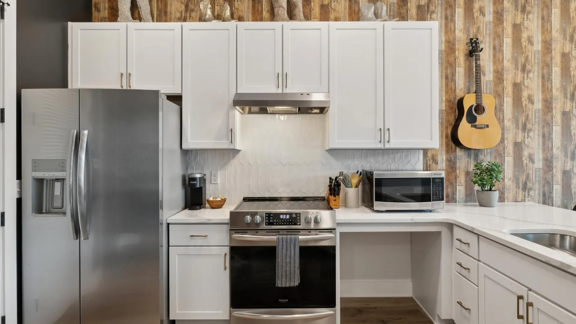 Apartment Rhinestone Cowboy In East Nashville, 5 Minutes To Downtown And Broadway United States